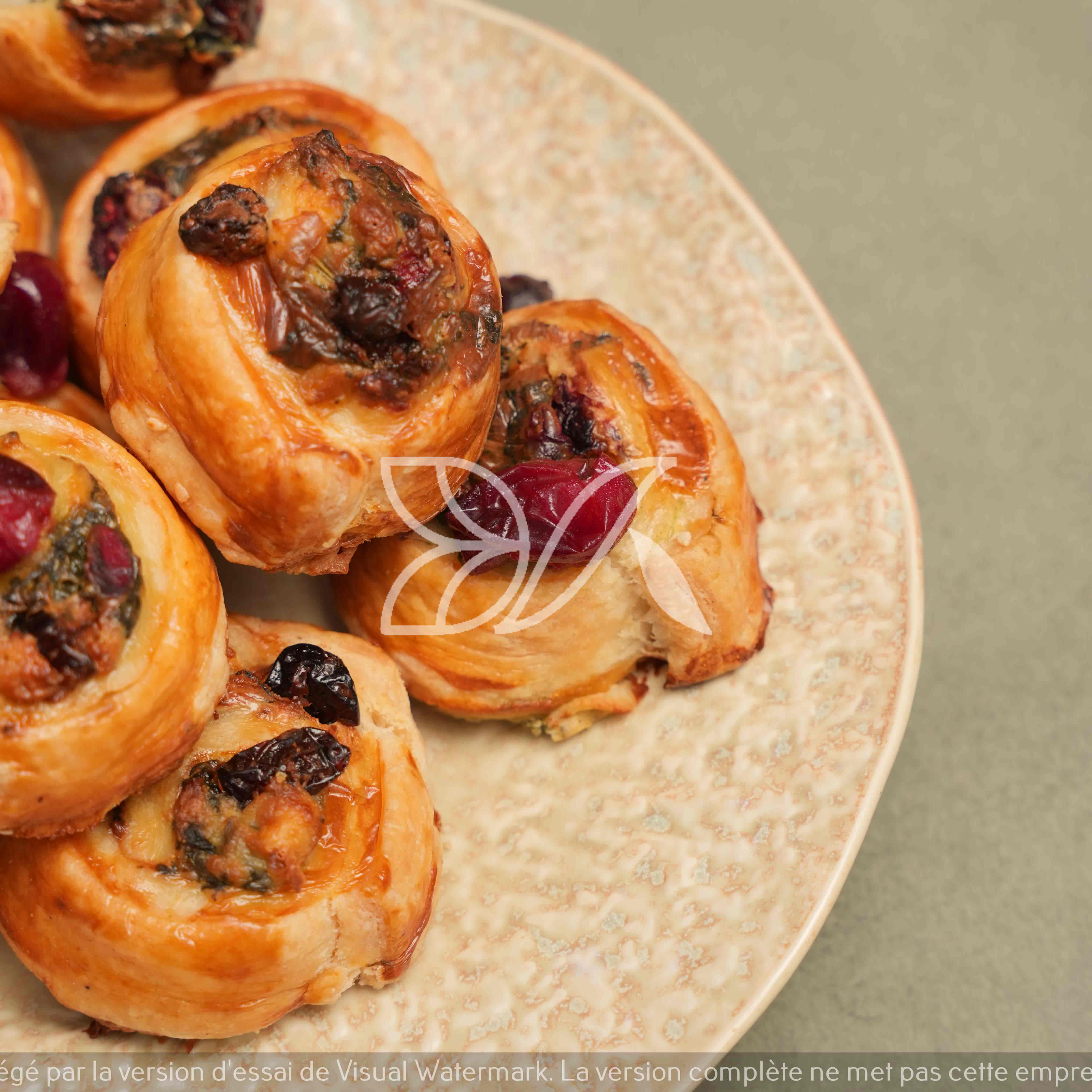 Cranberry & Spinach Roll